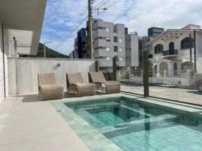 Piscina no condominio! Apto em Palmas OJ05I